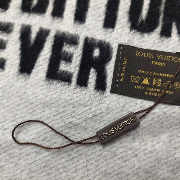 LOUIS VUITTON LV FOREVER Classic Vintage Reversible Grey & Black Scarf VWT - Picture 9 of 11